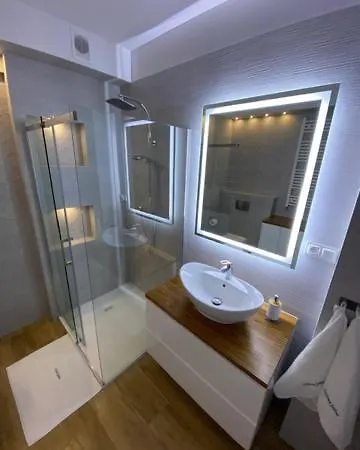 Apartament Szafirowy Gardenia Dziwnow Z Widokiem Na Morze Exterior photo